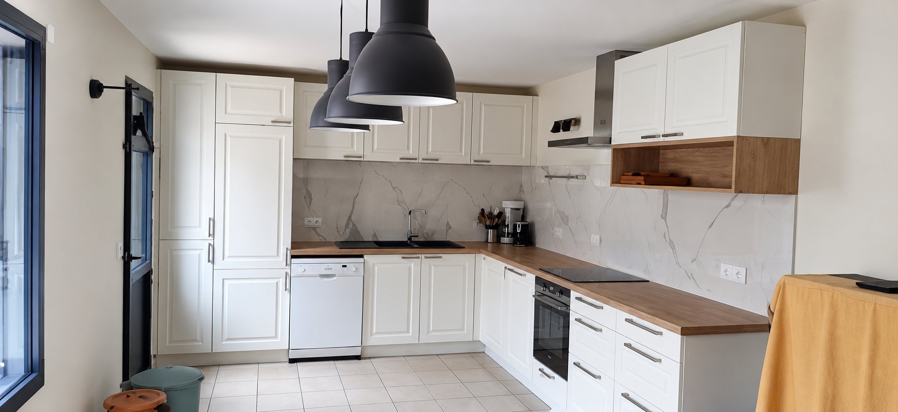 Cuisine sur mesure réalisée par Atelier des Cuisines