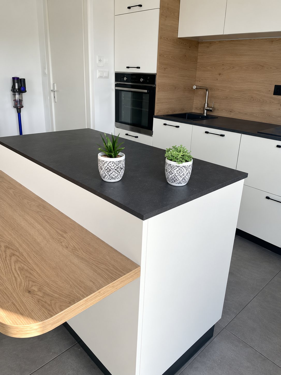 Cuisine sur mesure réalisée par Atelier des Cuisines